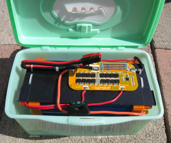 File:W7ki_pack_battery3.jpg