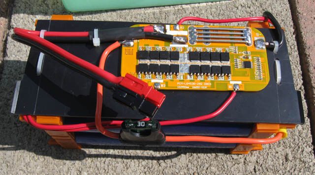 File:W7ki_pack_battery5.jpg